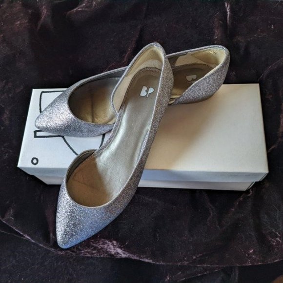Silver Flats, Glam Glitter Holiday Dress Shoes, BP brand sz 8 Near Perfect - Picture 3 of 14